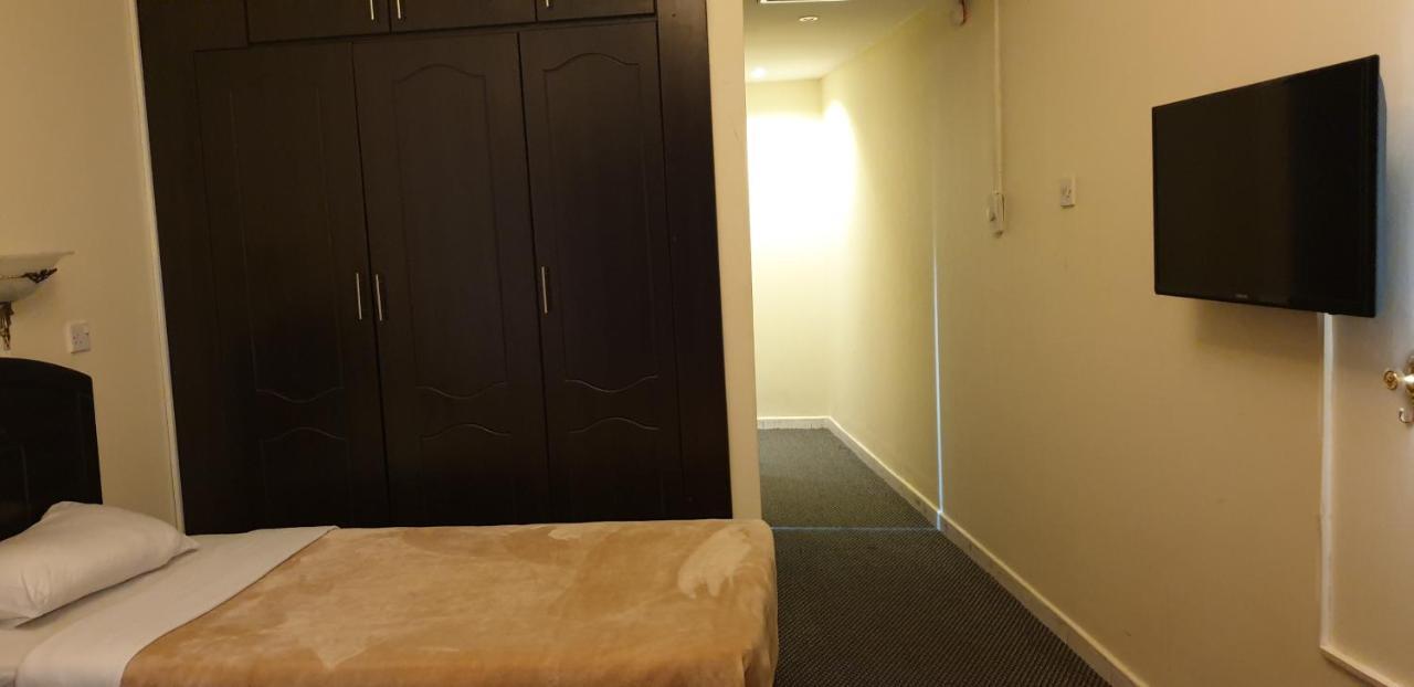 דובאי Royal Creek Hotel מראה חיצוני תמונה